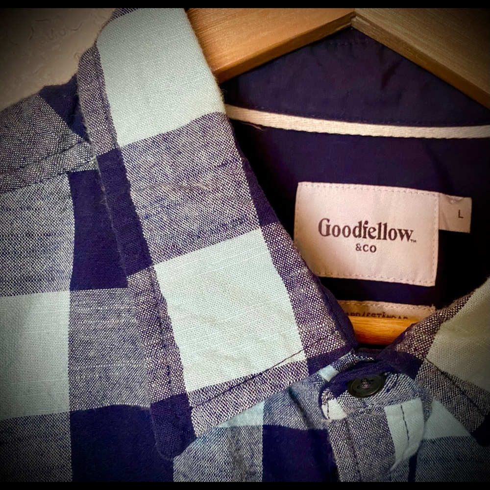 Men’s sea foam and navy long sleeve button down.